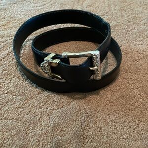 Relic genuine black leather belt with silver buckle